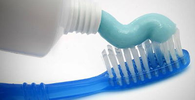 Зубна паста від пародонтозу: яка краще при кровоточивості ясен, найкраща лікувальна Витапекс, як вибрати хорошу для лікування