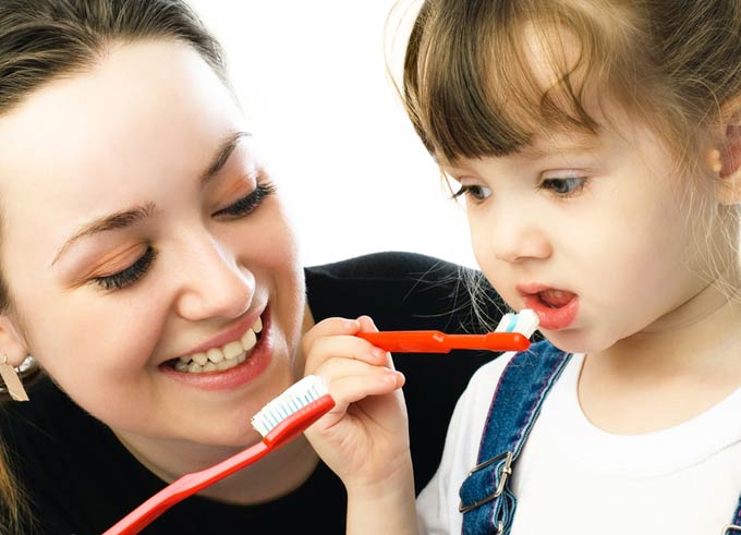Кришаться зуби: основні причини псування зубів, профілактика