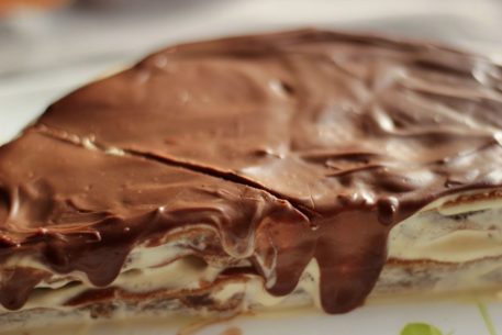 Сметанний торт – 9 смачних рецептів