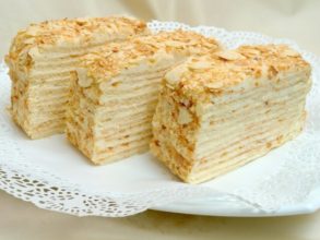6 рецептів торта Наполеон в домашніх умовах