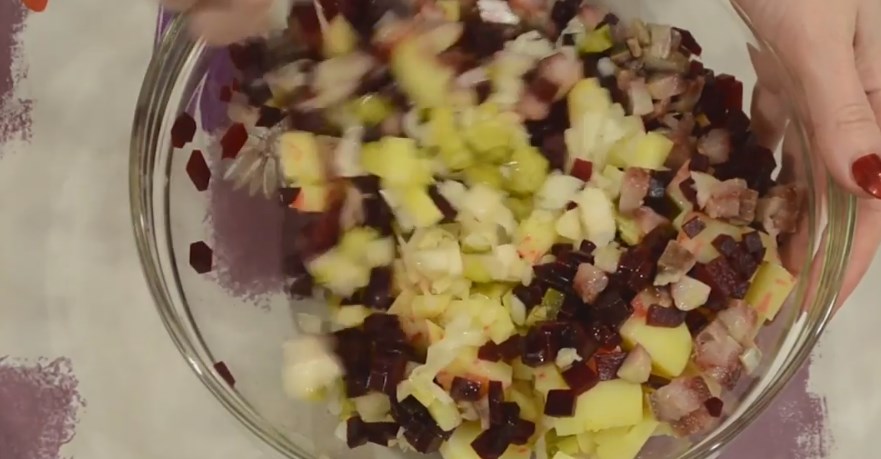 Вінегрет з оселедцем. 6 найсмачніших рецептів салату