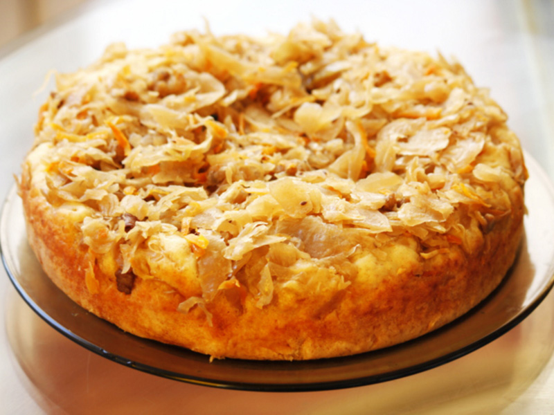 Пиріг з капустою в мультиварці – 6 простих рецептів