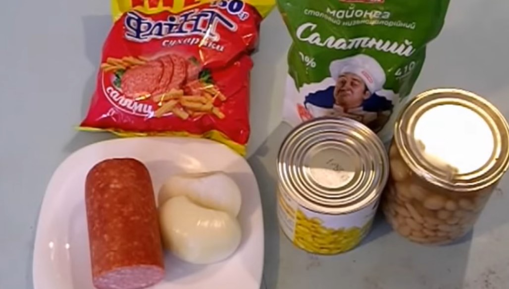 Салат з консервованої квасолею. 11 дуже смачних рецептів