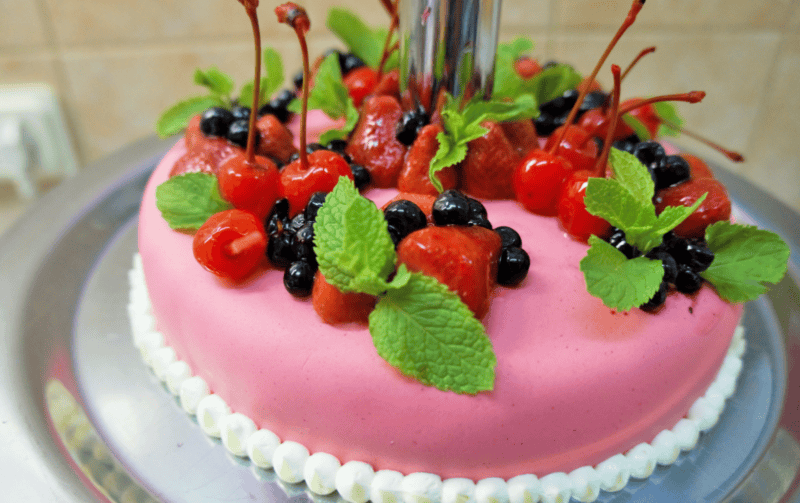 Фруктовий торт – 9 рецептів як смачно приготувати вдома