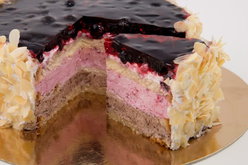 Начинка для торта – 8 рецептів смачних і швидких