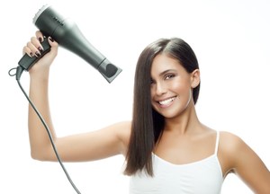 Кращий фен для сушіння волосся в домашніх умовах, яку потужність вибрати для правильного сушіння і укладання