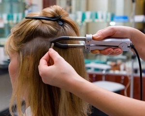 Нарощування на короткі волосся: технології подовження волосся для коротких і середніх стрижок, відгуки