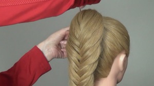Зачіска рибячий хвіст покрокова інструкція: різні техніки плетіння коси