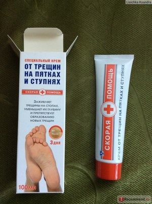 Вибір кремів і мазей для шкіри ніг: косметологічні, лікувальні і народні засоби від тріщин на пятах
