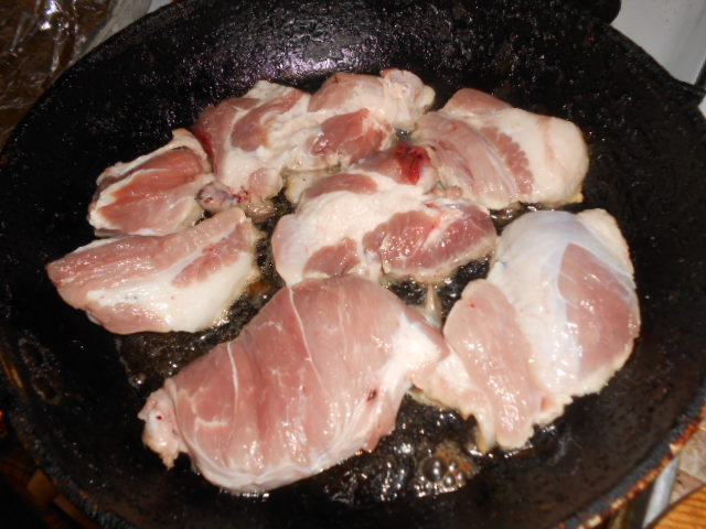 Запечене мясо на швидку руку, за рецептом від Алли Духової
