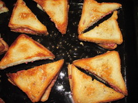 Гарячі бутерброди в духовці рецепти з фото