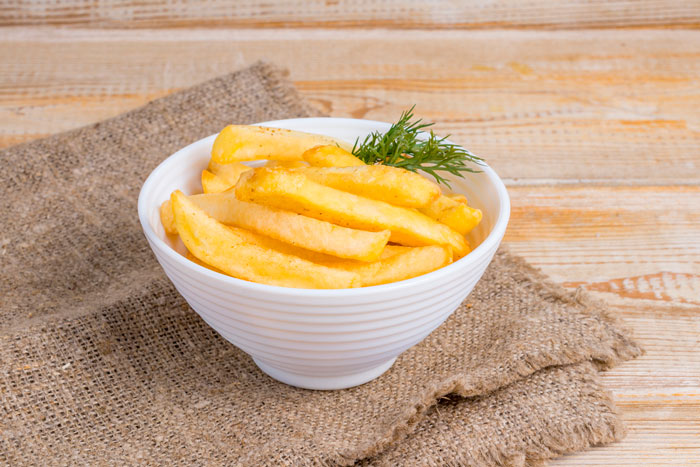 Як приготувати картоплю фрі: смачні рецепти