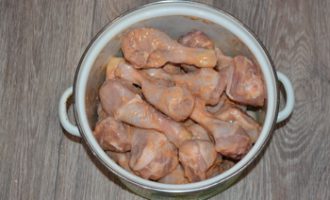 Курячі ніжки в духовці з хрусткою скоринкою — 5 рецептів з фото покроково