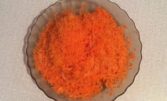 Морквяний торт — 5 найбільш простих і смачних рецептів з фото