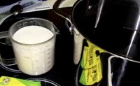 Наливка з чорноплідної горобини в домашніх умовах простий рецепт