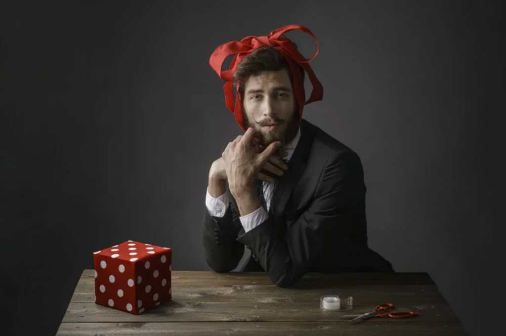 Подарунок дівчині на день народження, звучить як загроза – як зробити правильний вибір, коли стільки всього