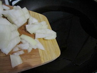 Розсольник з перловкою і солоними огірками — 5 рецептів з фото покроково