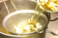 Суп зі свіжих білих грибів рецепт з фото покроково