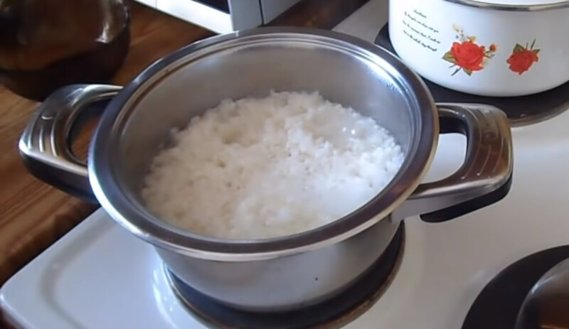 Як правильно варити рис для ролів і на гарнір? Варимо рис у домашніх умовах, щоб він був розсипчастим