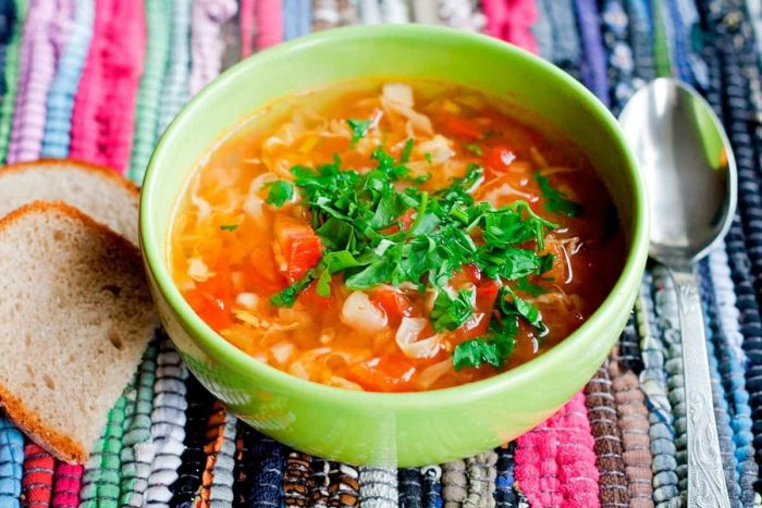 Супи для схуднення, які спалюють жир: рецепти страв