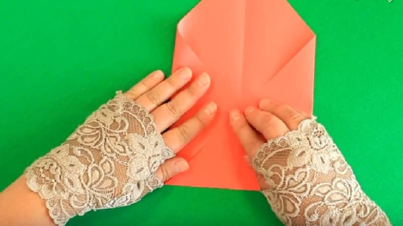 Як зробити кораблик з паперу своїми руками? 9 найкращих схем