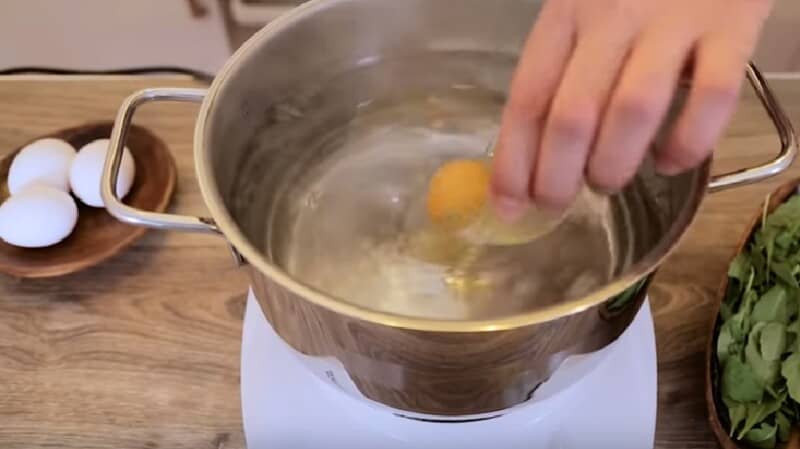 Як правильно варити яйця, щоб вони добре чистилися після варіння? Готуємо яйця круто, некруто, у мішечок, пашот і для салату