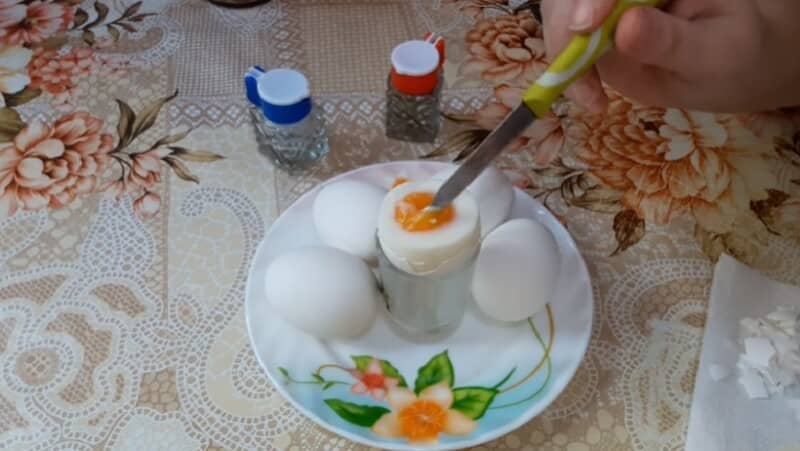 Як правильно варити яйця, щоб вони добре чистилися після варіння? Готуємо яйця круто, некруто, у мішечок, пашот і для салату