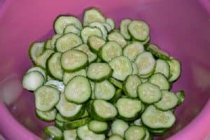 Салат Ніжинський з огірків на зиму — 5 рецептів з фото покроково
