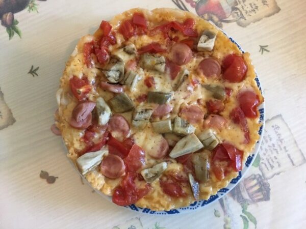 Соковита піца в мультиварці – рецепт приготування по етапах