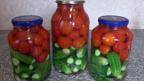 Асорті помідори та огірки на зиму 1 літрову банку — 5 рецептів з фото покроково