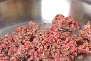 Млинці з мясом — 5 рецептів приготування фаршированих мясом, млинців з фото покроково