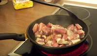 Гуляш зі свинини з підливою — 5 смачних і простих рецептів з фото покроково