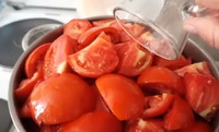 Кетчуп з помідорів на зиму — 5 простих і смачних рецептів з фото покроково