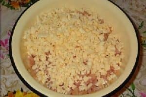 Котлети з рубленого курячого філе з сиром — рецепт з фото покроково
