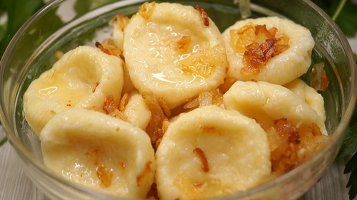 Ліниві вареники з сиру — 5 дуже смачних і простих рецептів з фото покроково