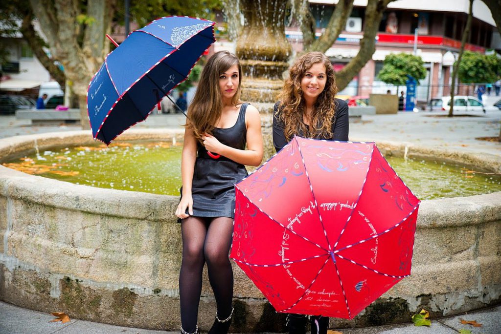 Можна дарувати парасольку в подарунок, і які парасольки підносити — 5 ідей
