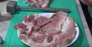 Мясо по французьки з яловичини в духовці — 5 рецептів з фото покроково