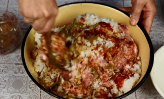Перець фарширований мясом та рисом — 10 класичних рецептів смачних