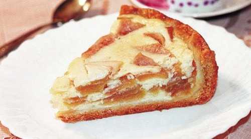 Пиріг з яблуками на швидку руку — 5 рецепт з фото покроково