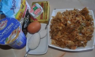 Пиріжки з капустою в духовці — 5 смачних рецептів з фото покроково