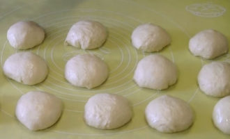Пиріжки з капустою смажені на сковороді – 8 швидких і смачних рецептів з фото покроково