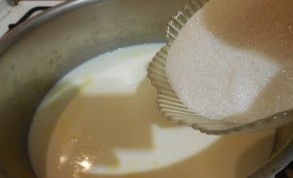 Пропорції манної каші на молоці на 1 літр — 5 рецептів з фото покроково