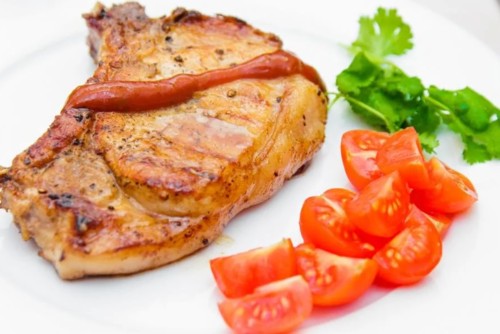 Соковиті відбивні зі свинини на сковороді — 5 смачних і простих рецептів з фото покроково