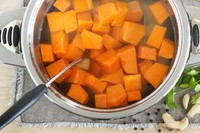 Суп пюре з гарбуза — 5 класичних рецептів приготування гарбузового супу з фото покроково