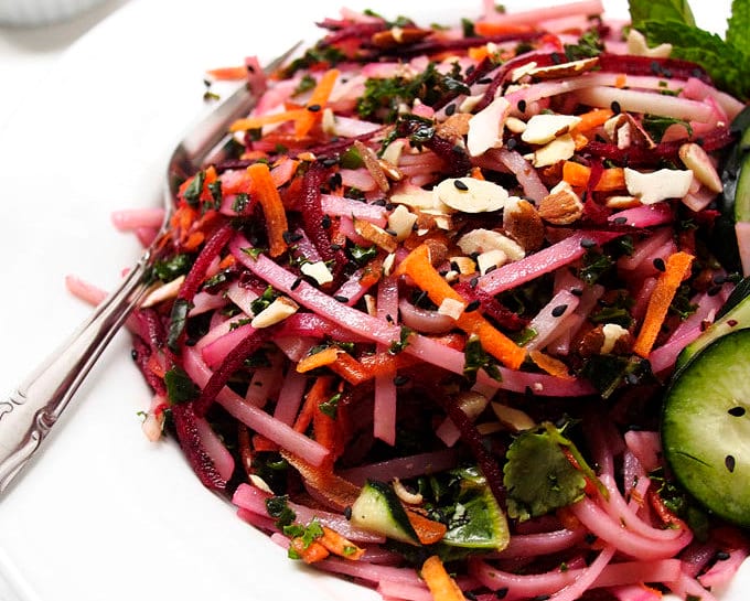 Сироїдні салати на будь який смак: покрокові рецепти