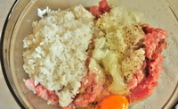 Тефтелі з фаршу з рисом — 5 рецептів з фото покроково