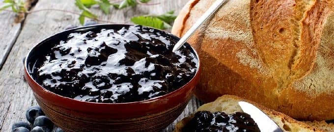 Варення з чорниці на зиму – 5 простих і смачних рецептів з фото покроково