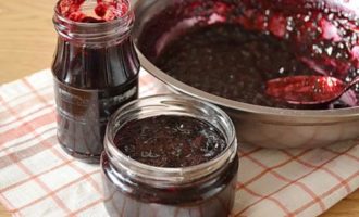 Варення з чорниці на зиму – 5 простих і смачних рецептів з фото покроково