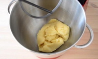 Заварне тісто для еклерів — 5 рецептів з фото покроково
