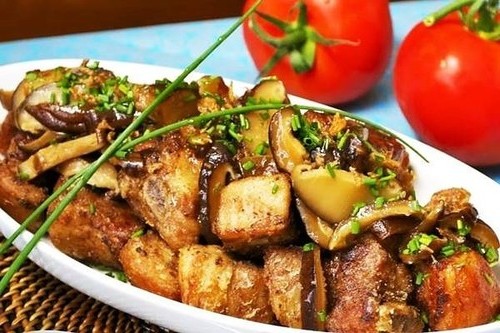Печеня зі свинини з картоплею — 5 покрокових рецептів з фото